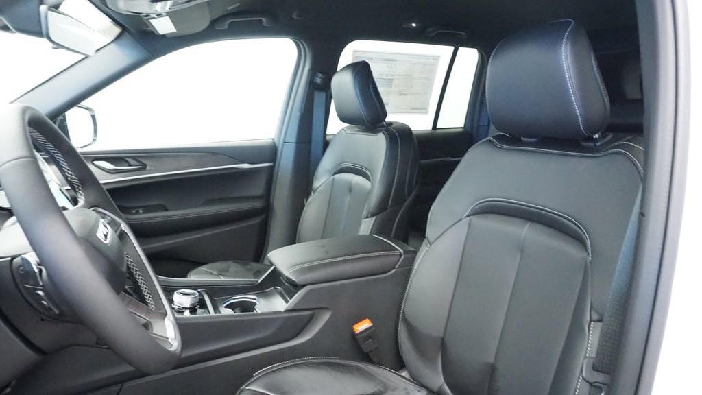 New 2026 Jeep Grand Cherokee Limited image 23