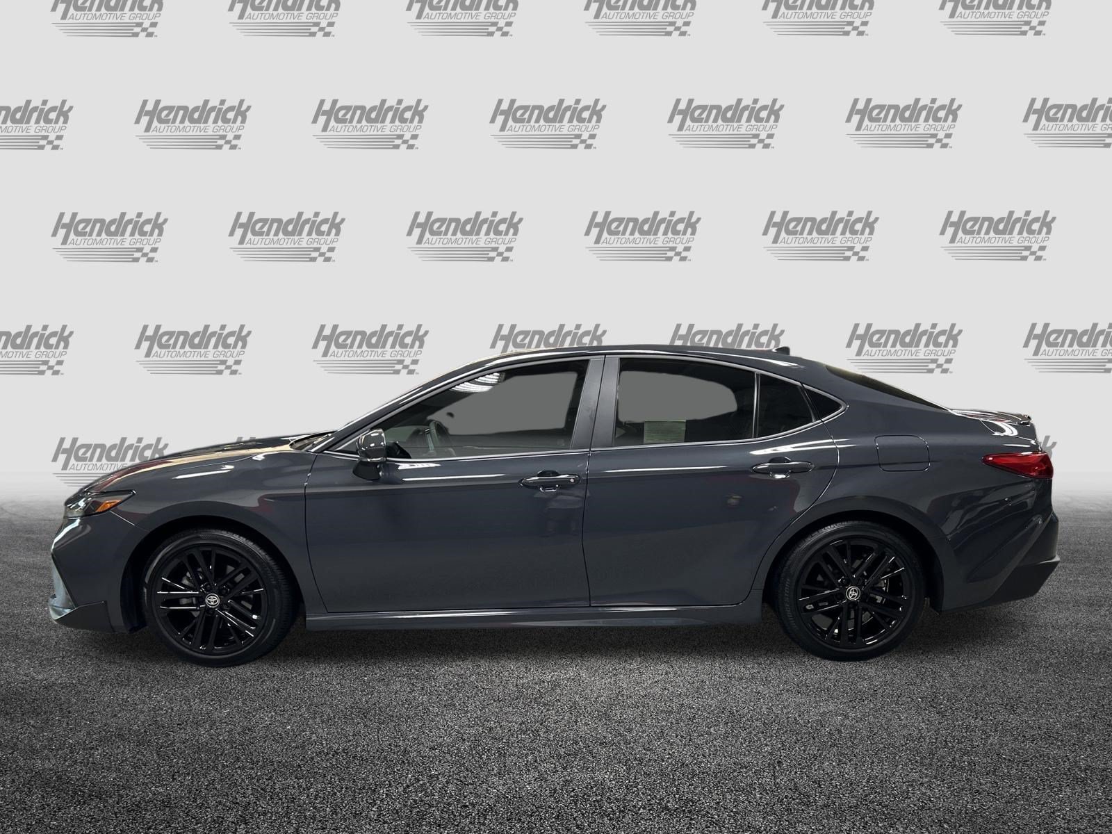 Used 2025 Toyota Camry SE w/ Convenience Package FWD image 7
