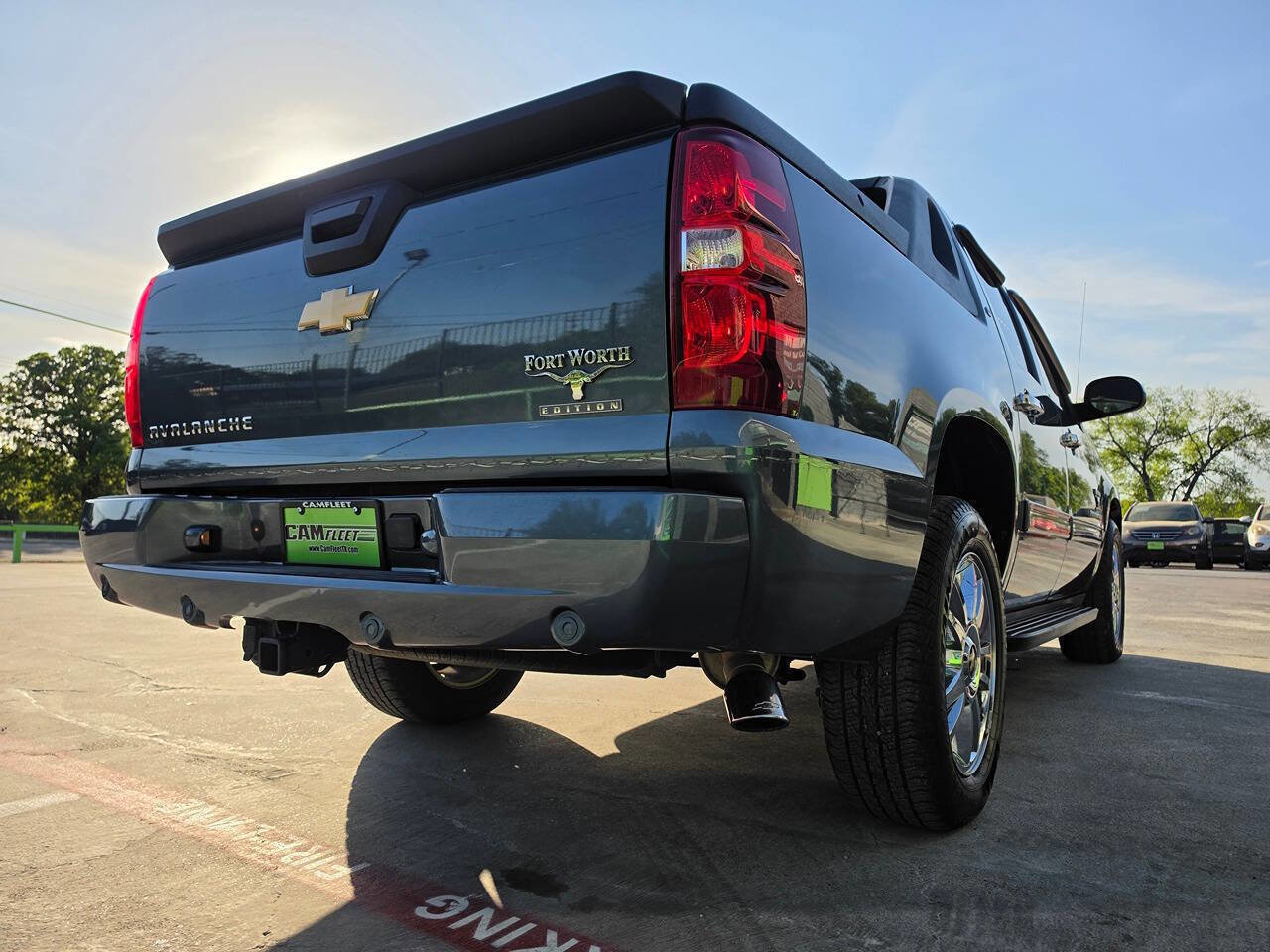 Used 2012 Chevrolet Avalanche LT w/ Texas Edition image 11