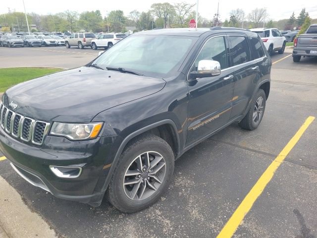 Used 2020 Jeep Grand Cherokee Limited w/ Luxury Group II AWD/4WD image 2