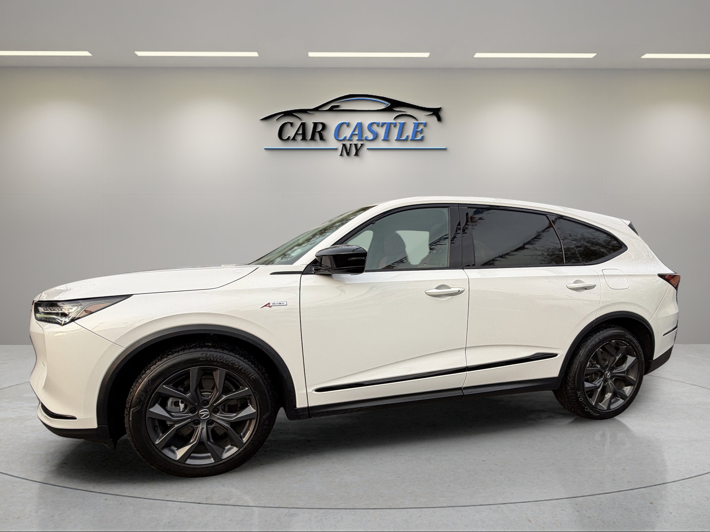 Used 2023 Acura MDX A-Spec image 14