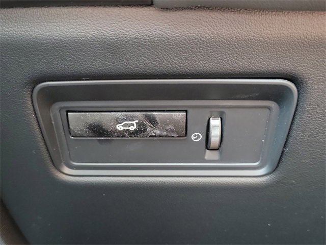 Used 2015 Land Rover Range Rover Sport HSE image 26