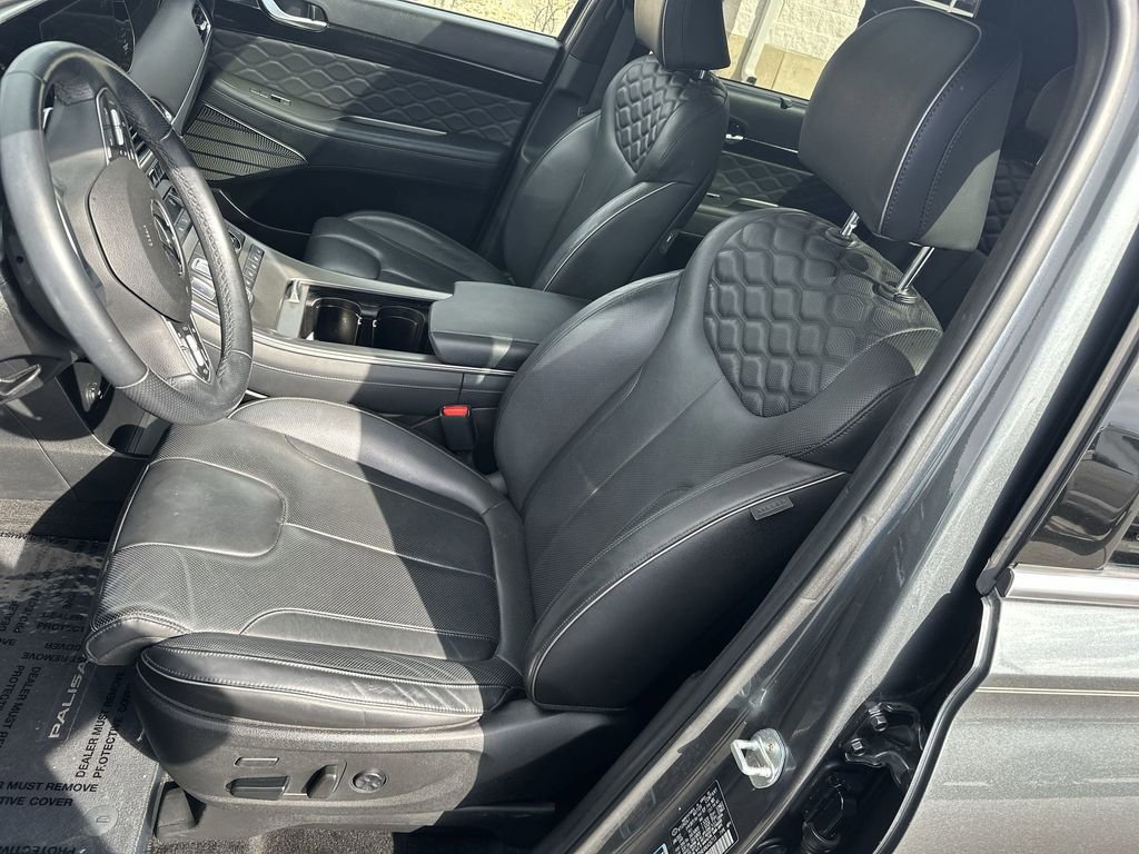 Used 2022 Hyundai Palisade Calligraphy image 13