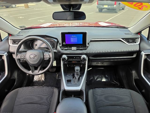 Used 2025 Toyota RAV4 LE image 30