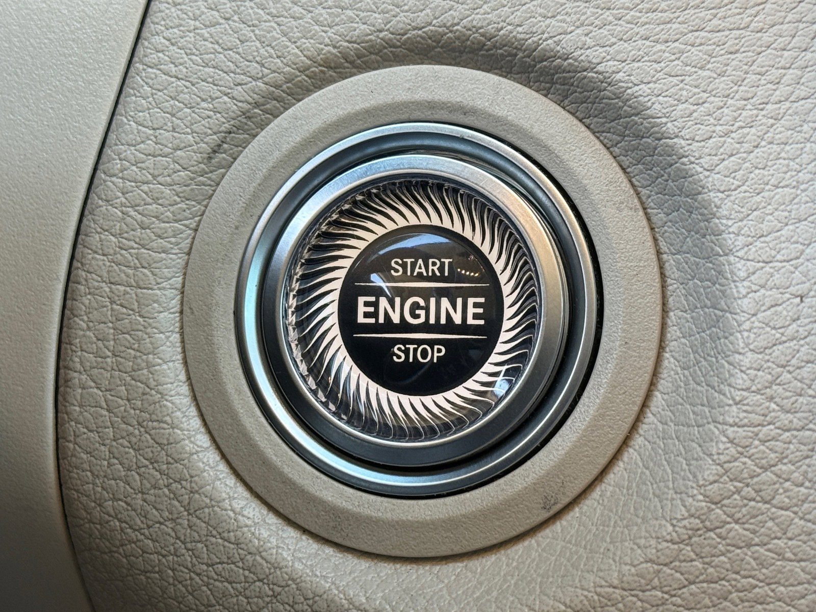 Used 2021 Mercedes-Benz GLC 300 image 19