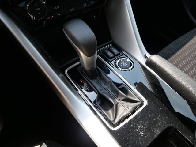 Used 2026 Mitsubishi Eclipse Cross LE AWD/4WD image 24