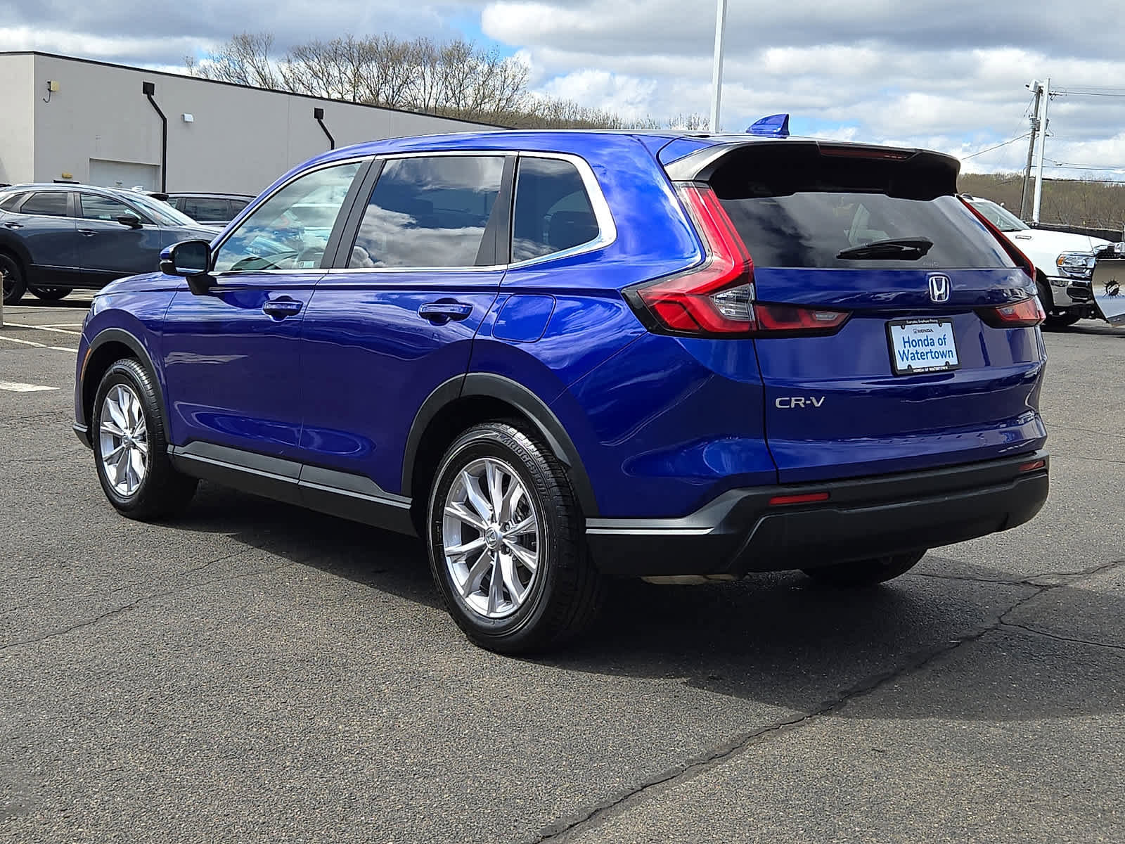 Used 2024 Honda CR-V EX image 7