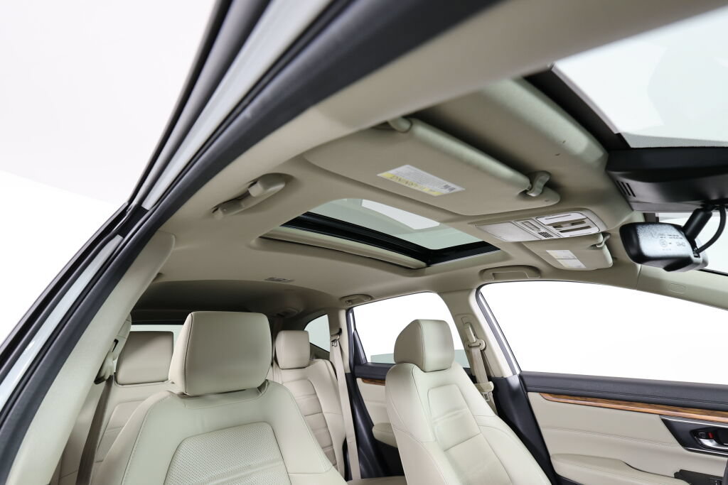Used 2022 Honda CR-V Touring image 40