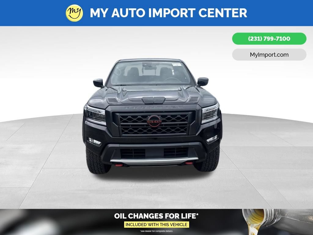 Used 2024 Nissan Frontier PRO-4X w/ Technology Package AWD/4WD image 2