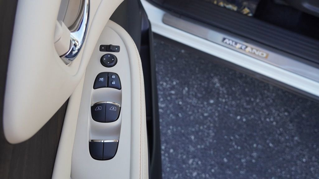 Used 2024 Nissan Murano Platinum w/ Cargo Package image 16