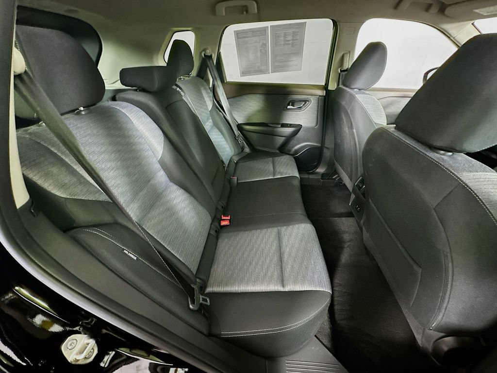 Certified 2023 Nissan Rogue SV AWD/4WD image 32
