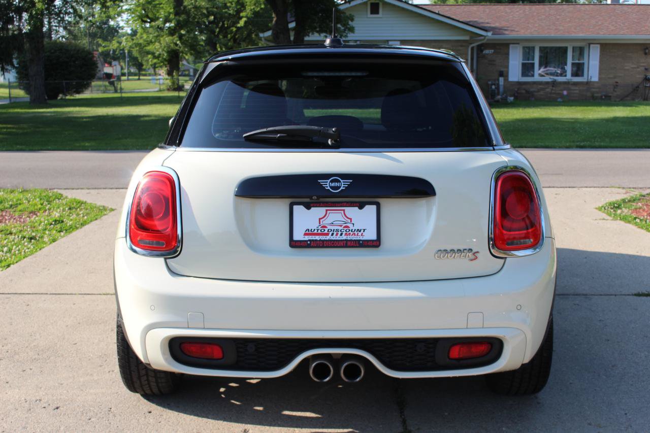 Used 2019 MINI Cooper S w/ Storage Package FWD image 8