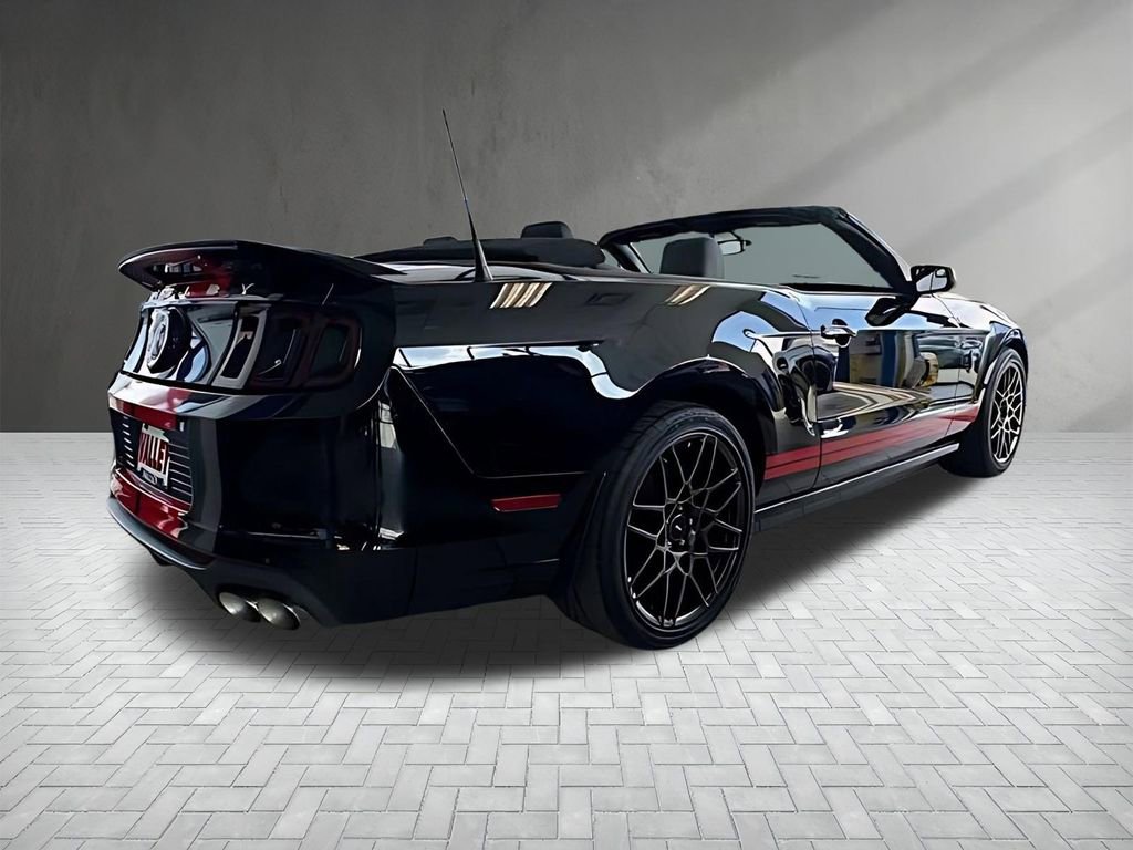 Used 2014 Ford Mustang Shelby GT500 w/ Equipment Group 821A RWD image 4