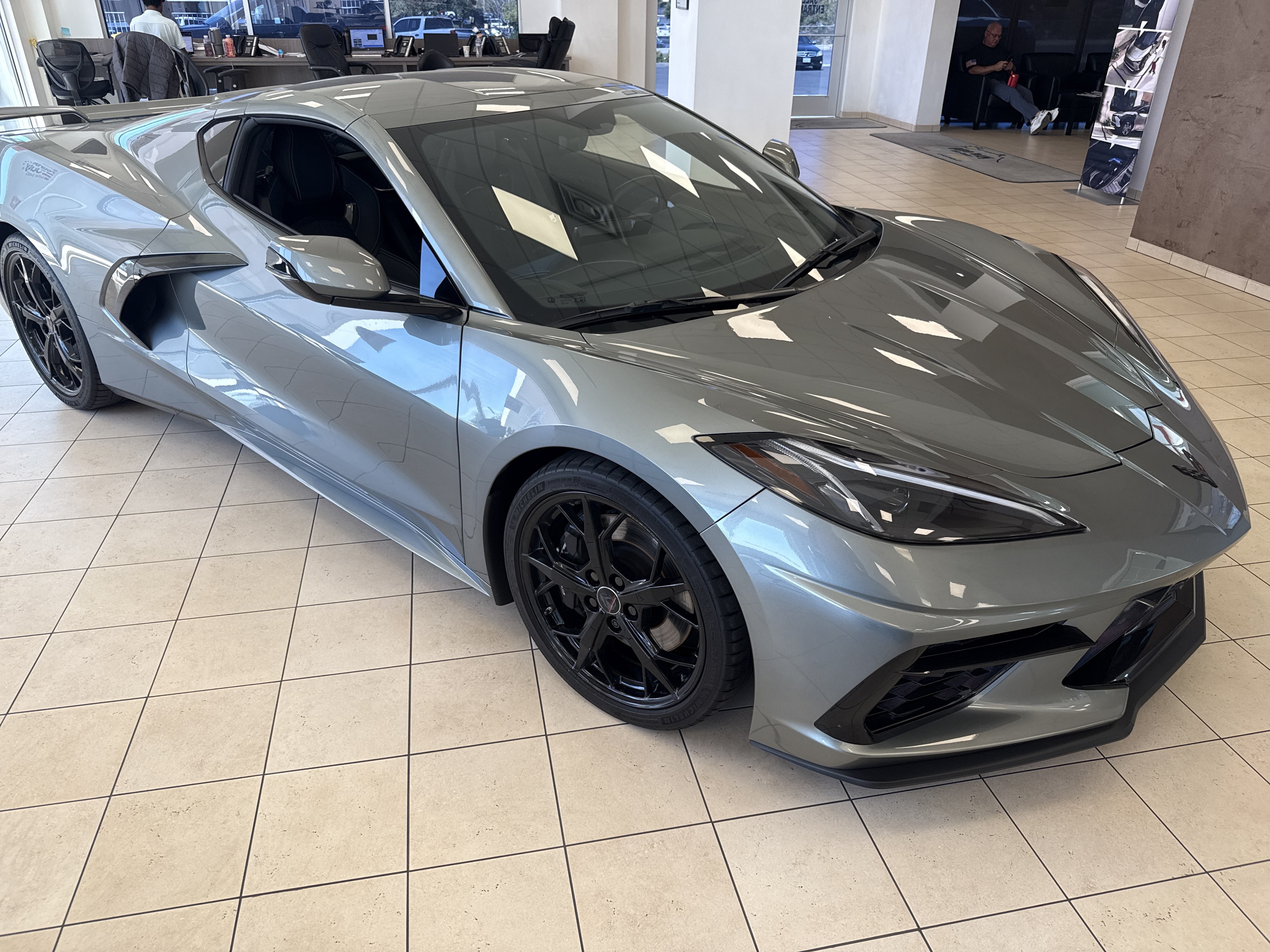 Used 2022 Chevrolet Corvette Stingray Premium Cpe w/ Z51 Performance Package RWD image 7