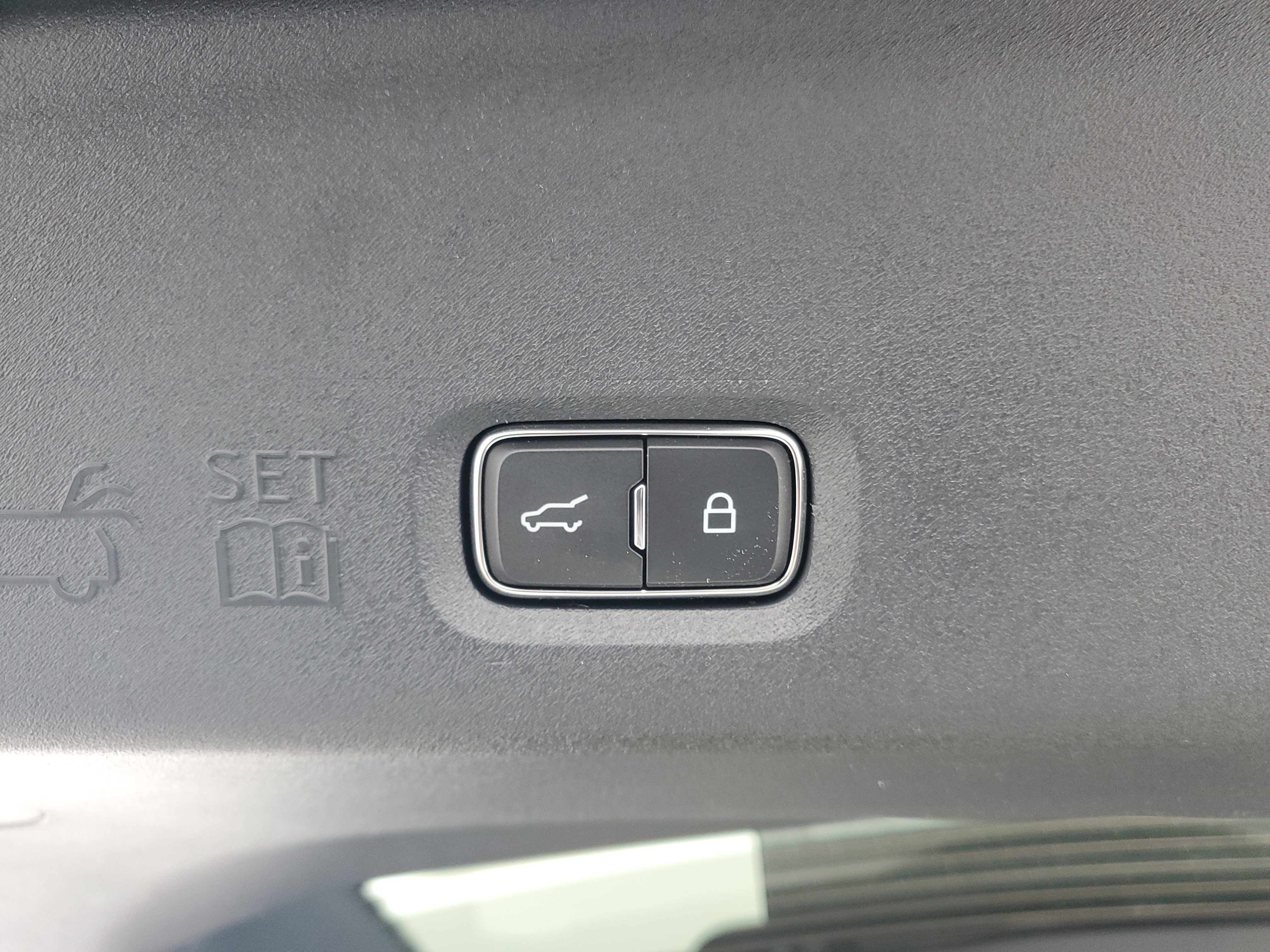 New 2026 Lincoln Navigator Reserve w/ Jet Appearance Package image 36