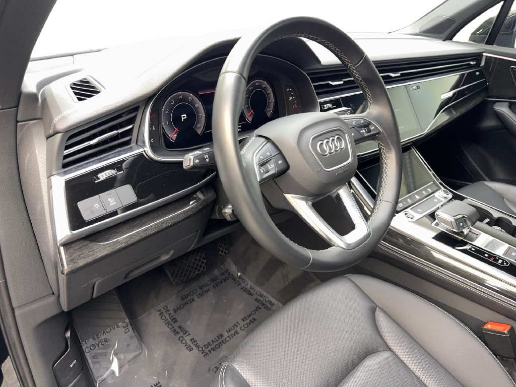 Used 2025 Audi Q7 3.0T Premium Plus AWD/4WD image 56