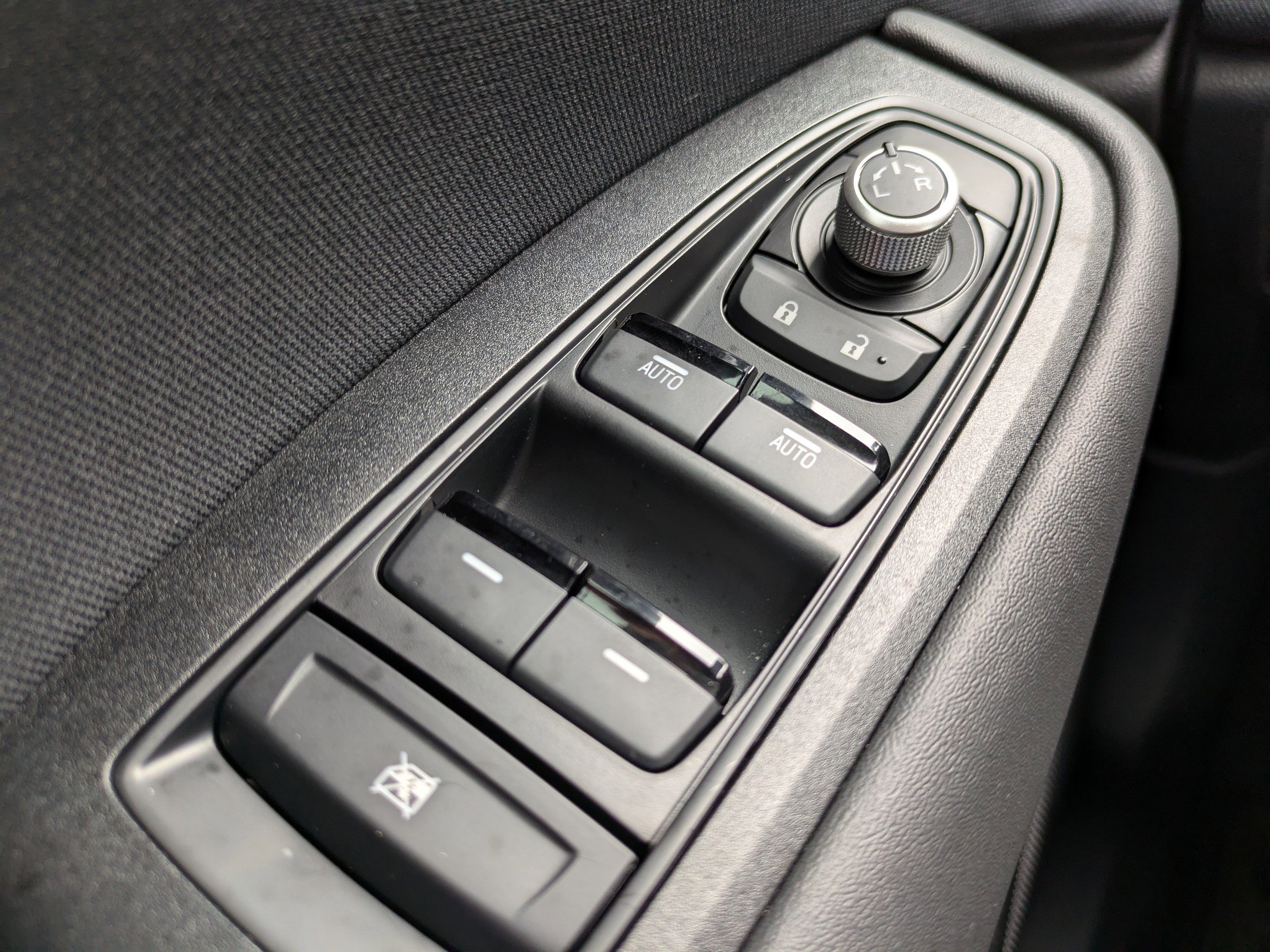 Used 2024 Subaru Outback Premium image 19