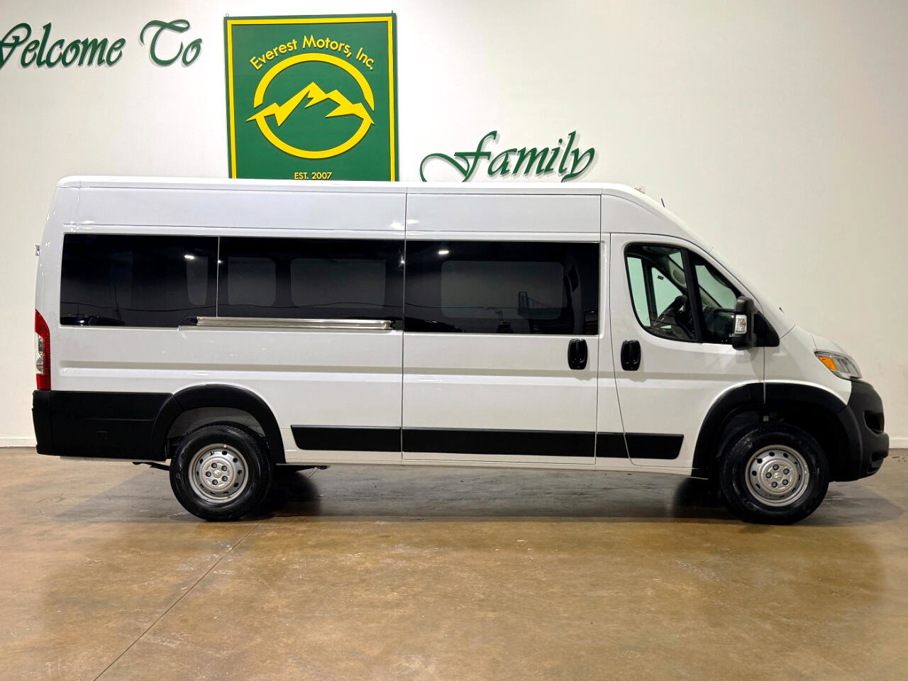 Used 2023 RAM ProMaster 3500 w/ Safety Group image 9