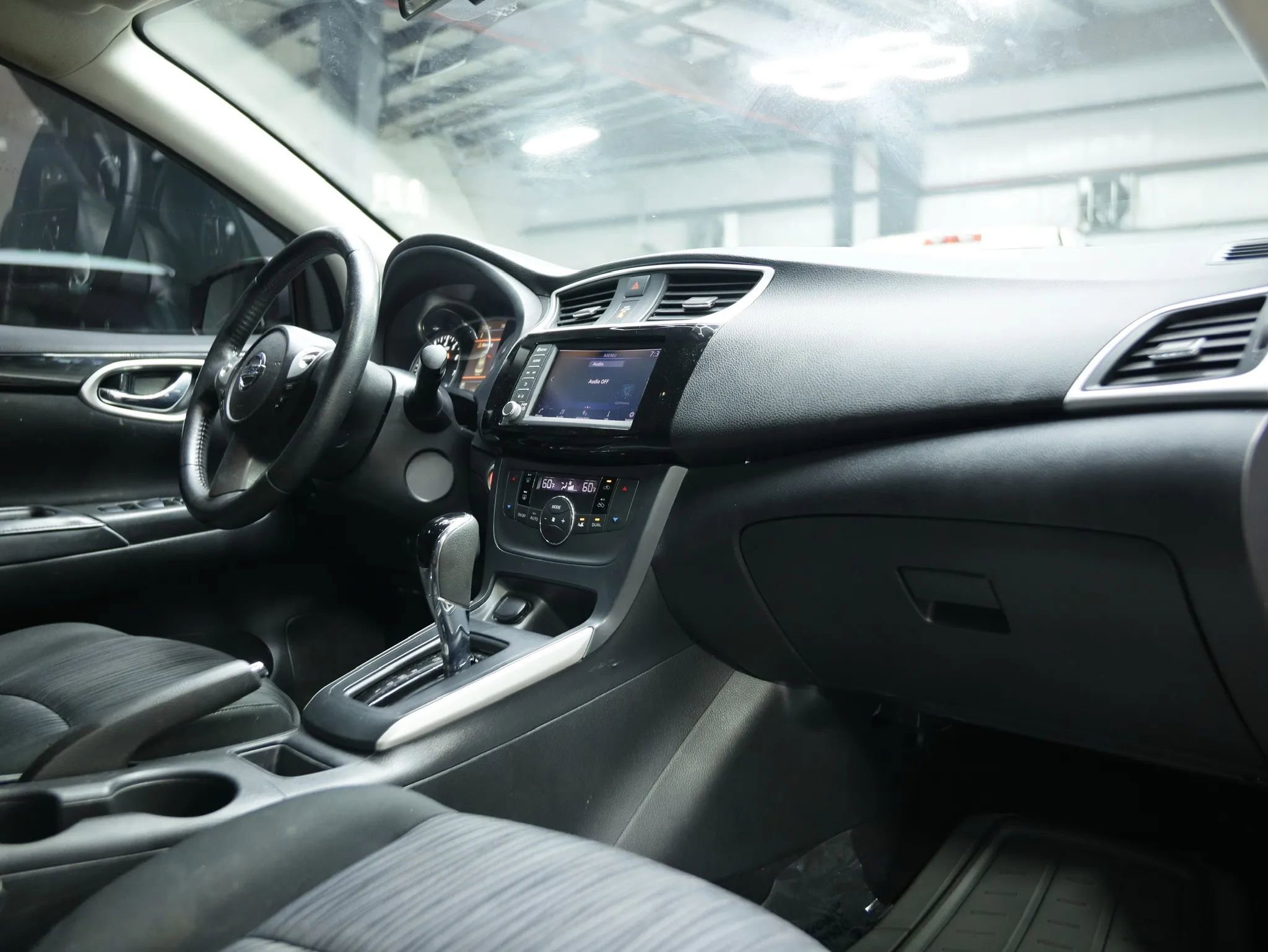 Used 2019 Nissan Sentra SV FWD image 23