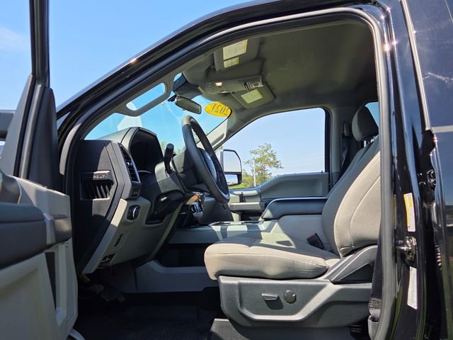 Used 2021 Ford F250 XLT w/ XLT Premium Package AWD/4WD image 5