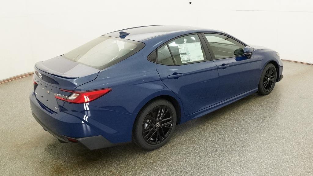 New 2026 Toyota Camry SE FWD image 18