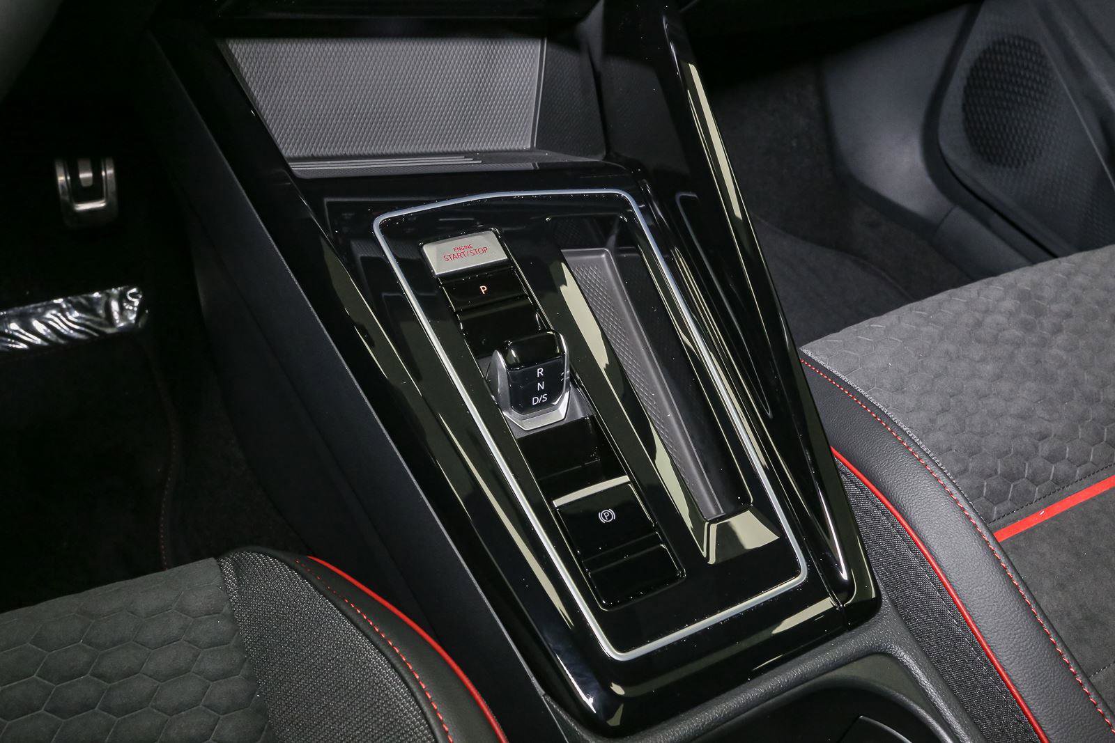 New 2026 Volkswagen GTI SE image 19