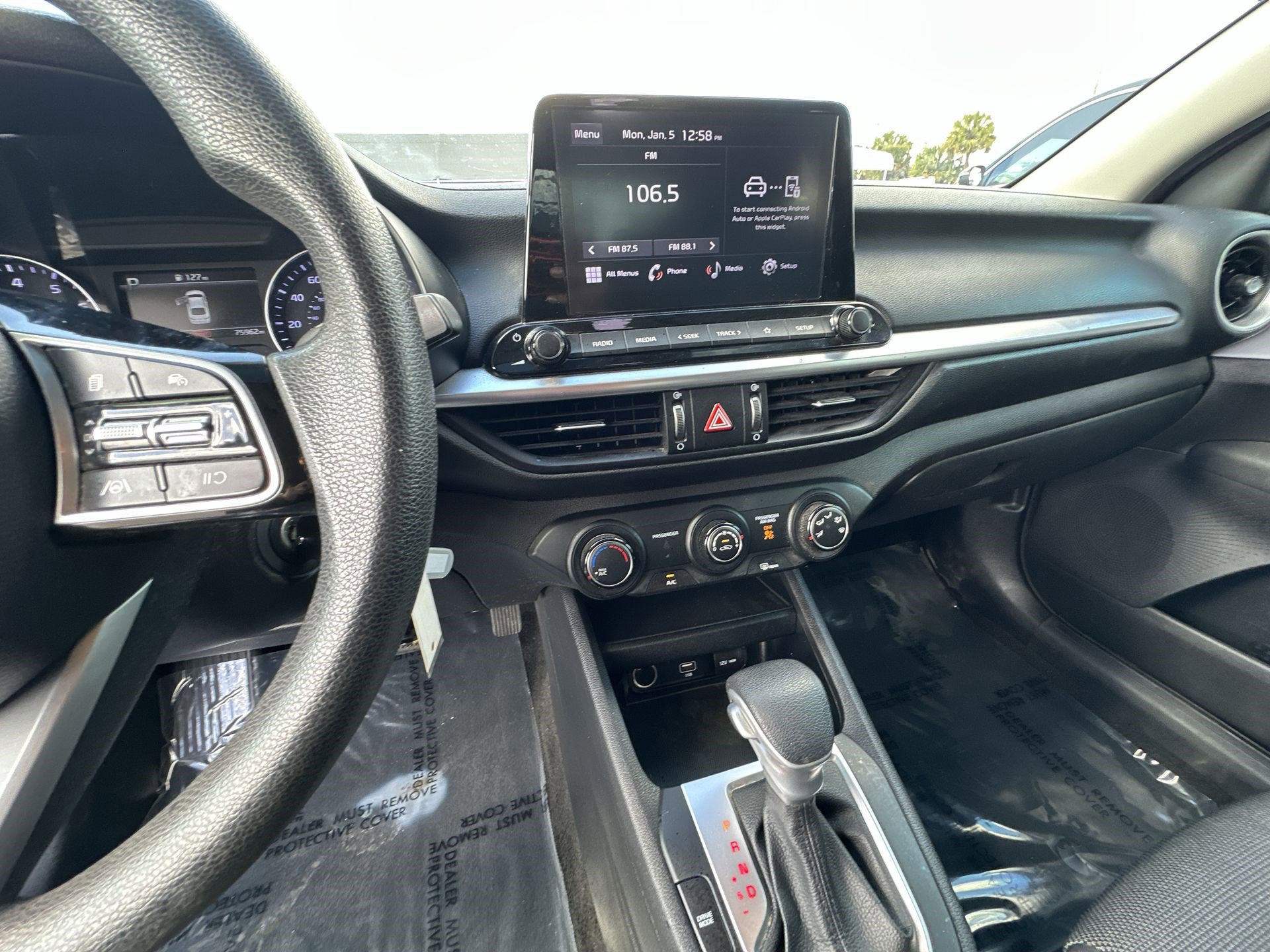 Used 2022 Kia Forte LXS image 24