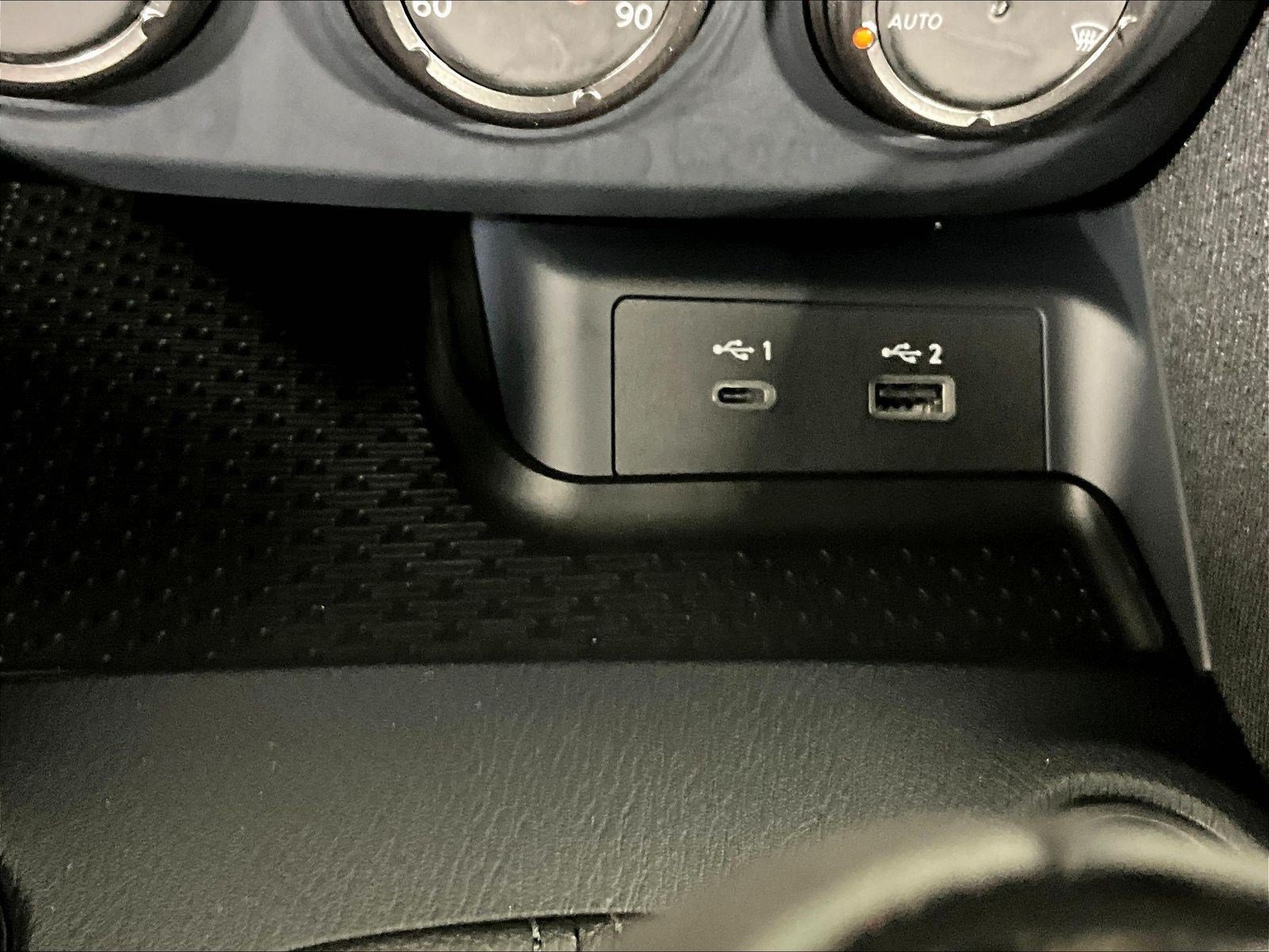 Used 2026 Nissan Z Sport w/ Floor Mat Package RWD image 13