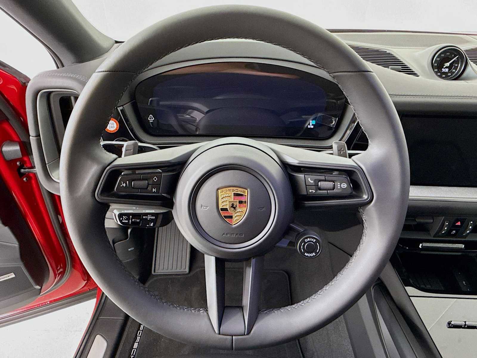 New 2025 Porsche Cayenne S image 15