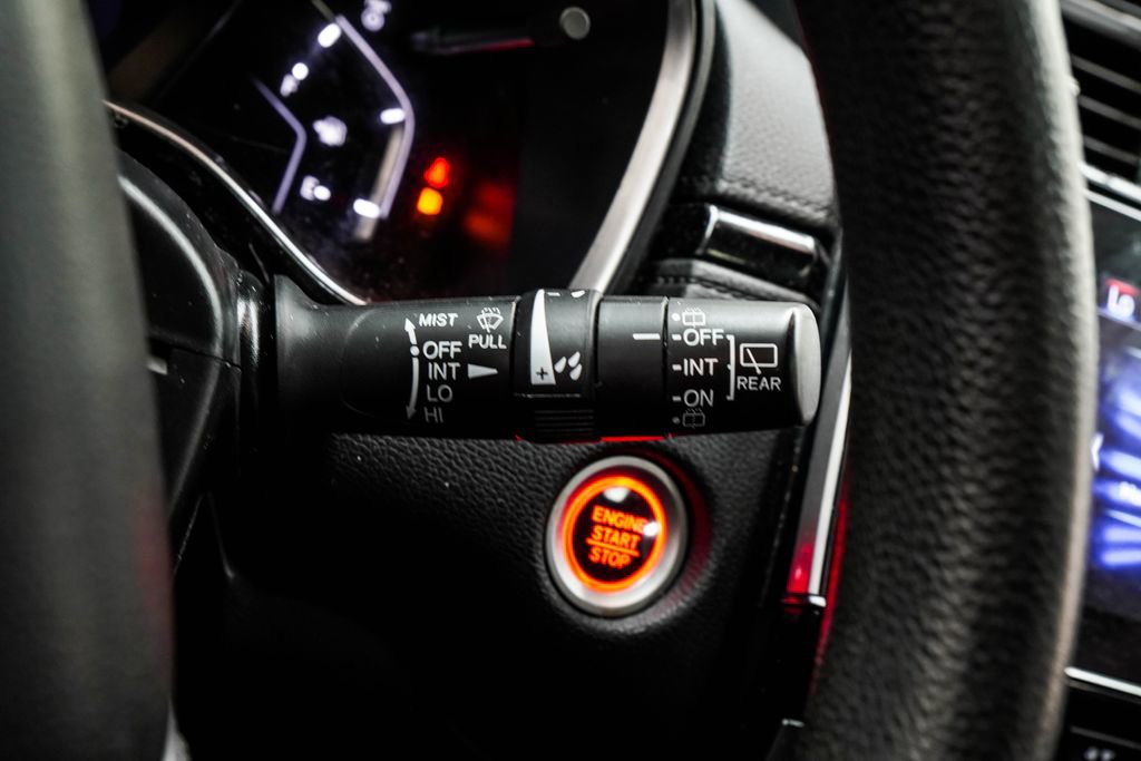 Used 2019 Honda CR-V EX image 36