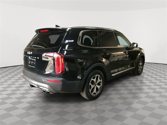 Used 2022 Kia Telluride EX w/ Towing Package image 3