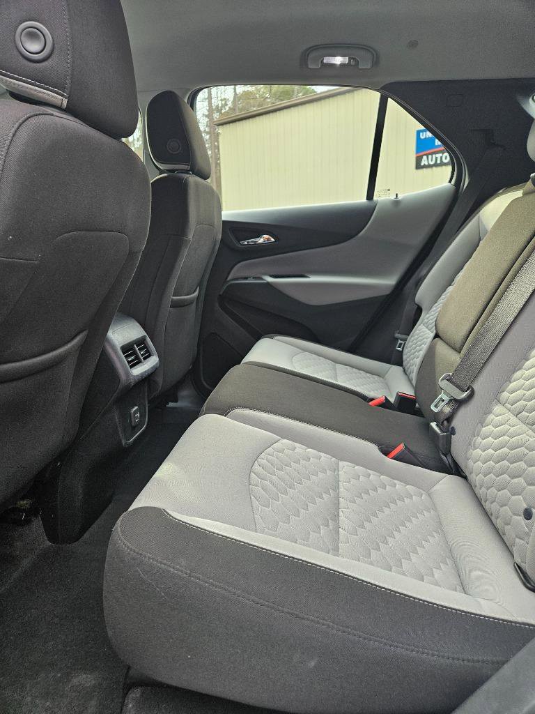 Used 2019 Chevrolet Equinox LS image 36
