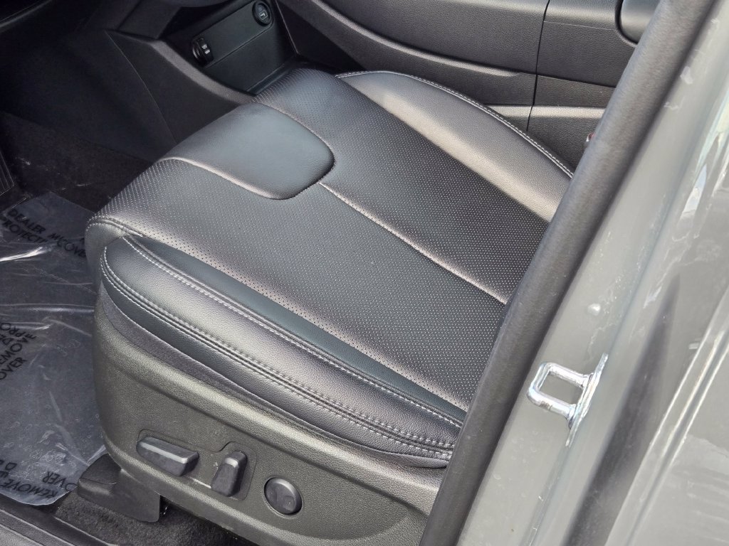 Certified 2023 Hyundai Santa Fe XRT AWD/4WD image 33