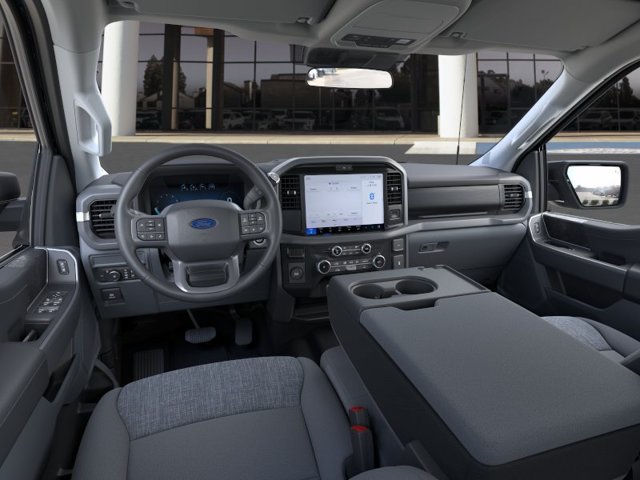 New 2026 Ford F150 XLT w/ XLT Chrome Appearance Package RWD image 9