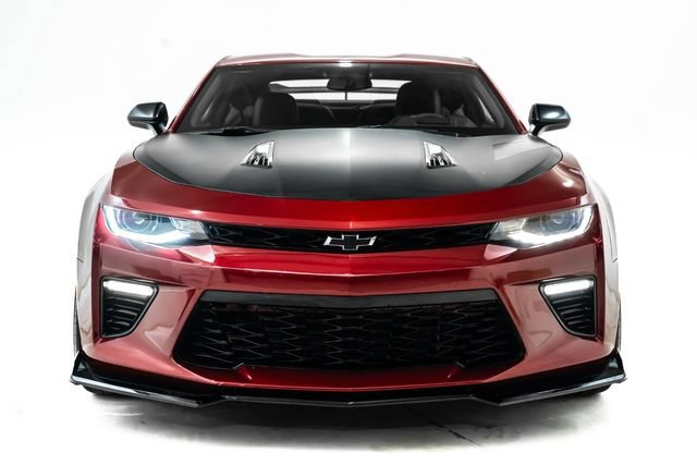 Used 2017 Chevrolet Camaro SS RWD image 8