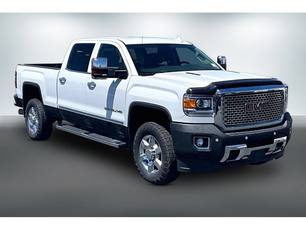 Used 2016 GMC Sierra 3500 Denali w/ Duramax Plus Package AWD/4WD image 3