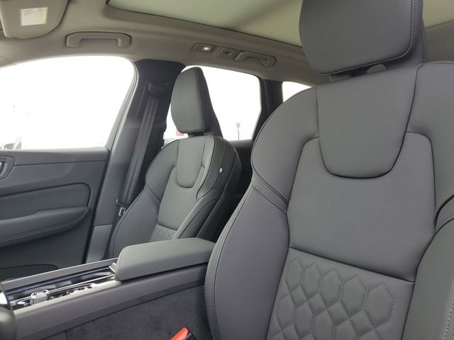 New 2026 Volvo XC60 B5 Plus w/ Protection Package Premier image 5