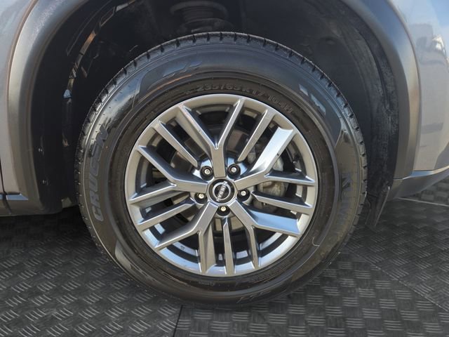 Used 2023 Nissan Rogue S image 35