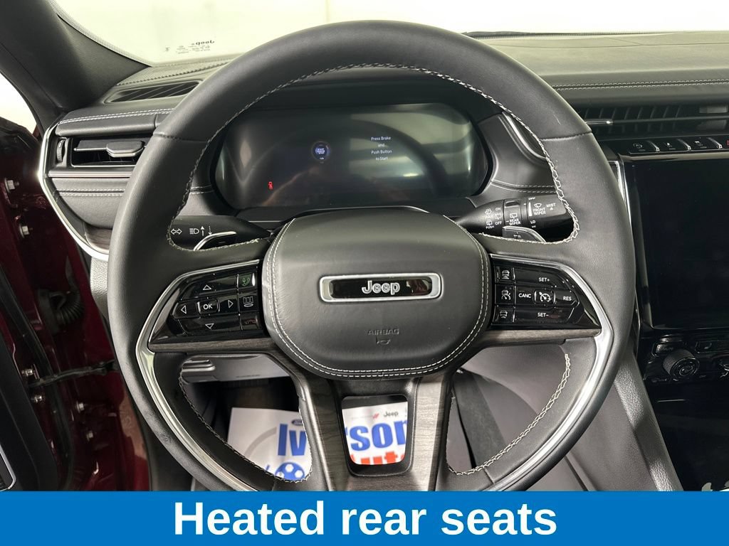 Used 2024 Jeep Grand Cherokee Overland AWD/4WD image 18