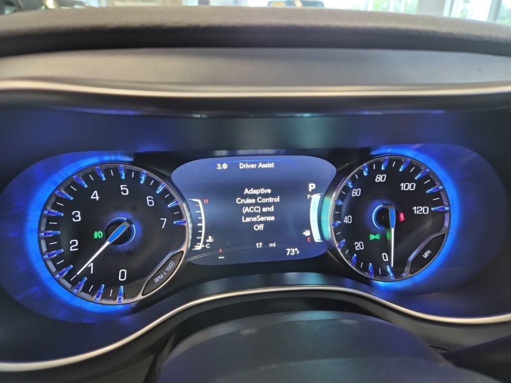 New 2026 Chrysler Pacifica Limited w/ S Appearance Package image 28