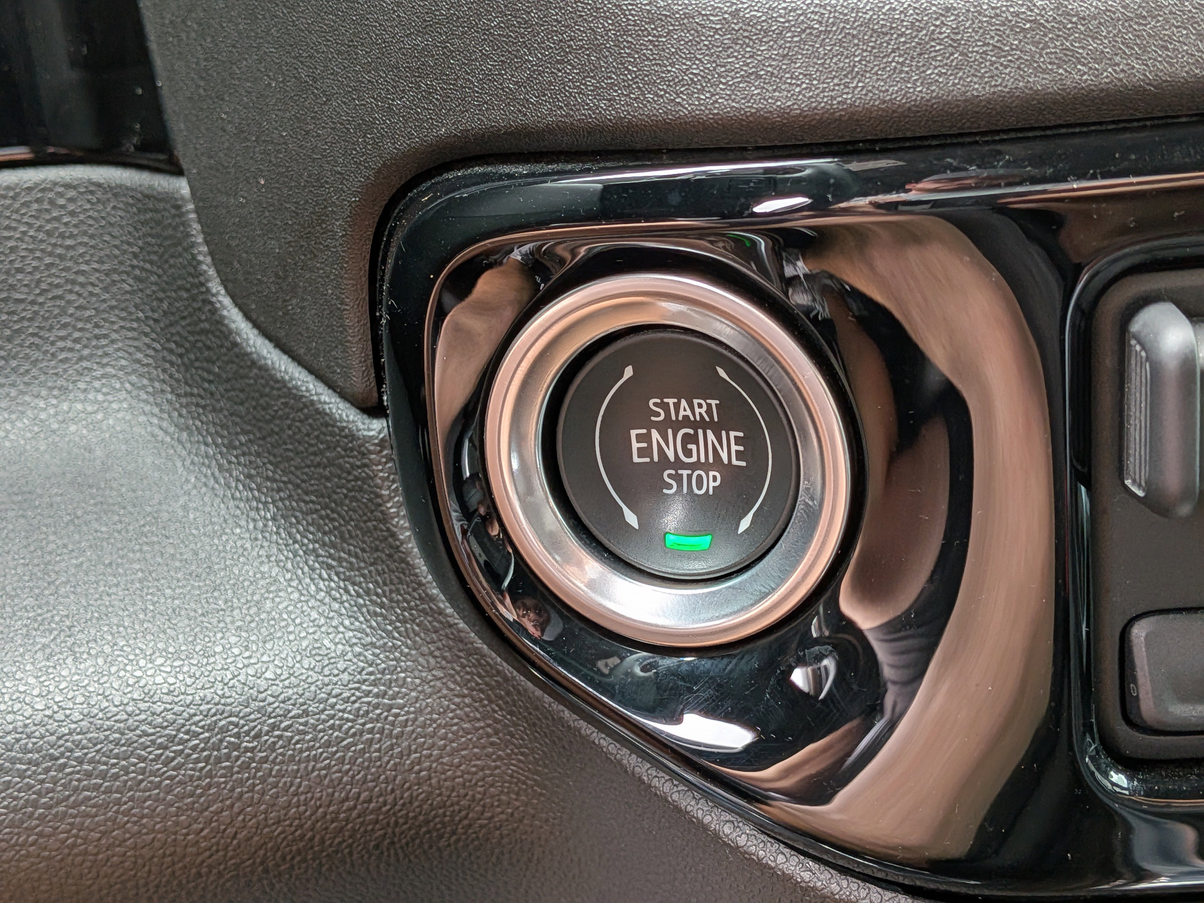 Used 2024 Chevrolet Silverado 1500 RST w/ Convenience Package II image 29