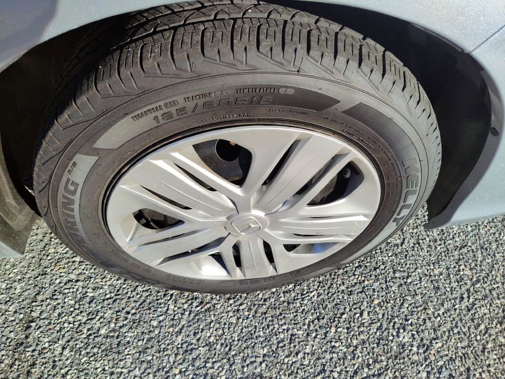 Used 2020 Honda Fit LX image 18