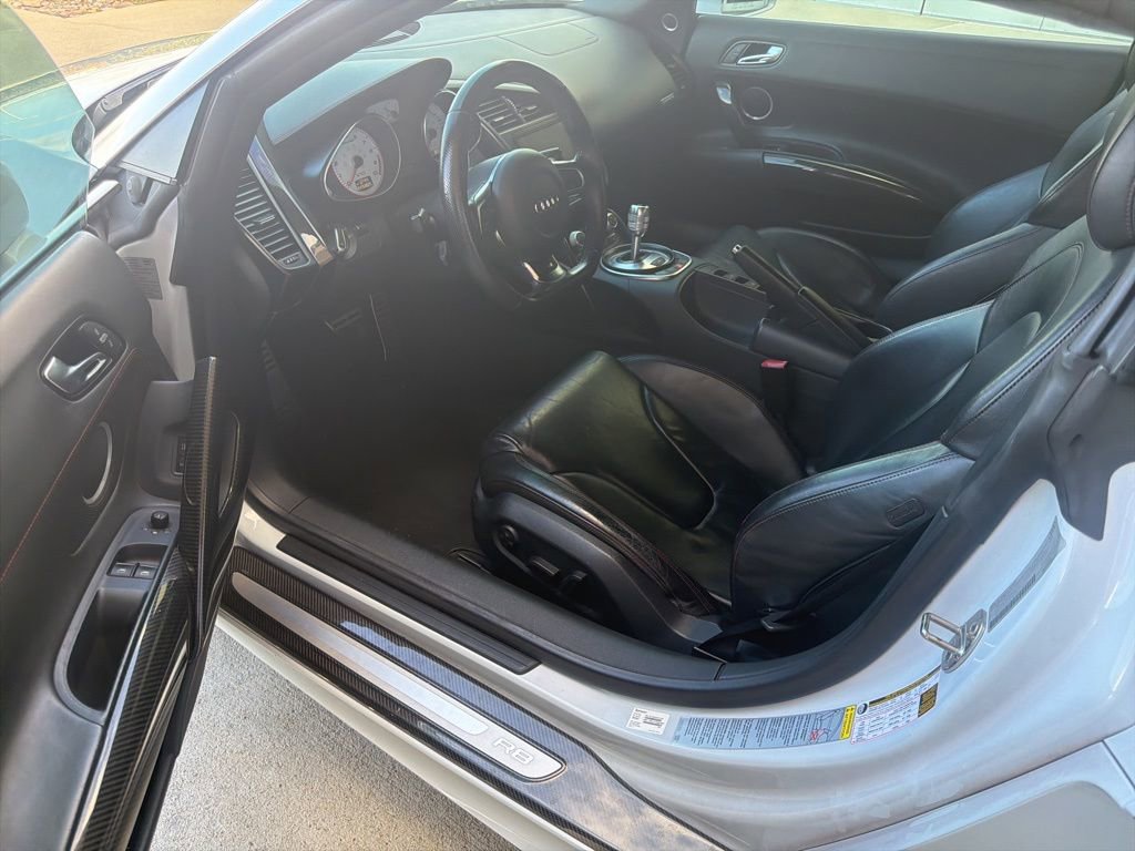 Used 2012 Audi R8 V10 image 11