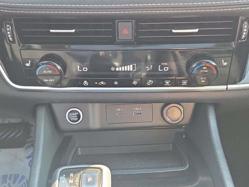Used 2021 Nissan Rogue SV w/ Premium Package AWD/4WD image 36