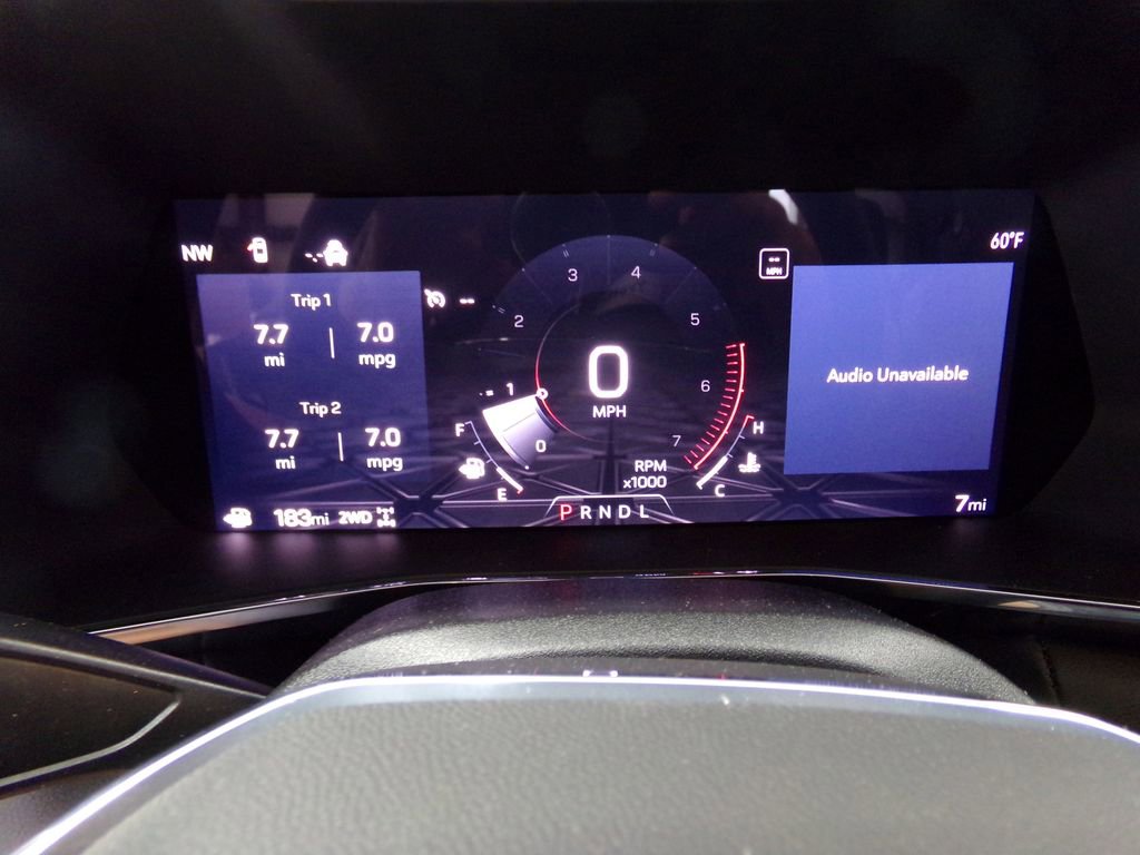 New 2025 GMC Canyon Elevation w/ Convenience Package image 25