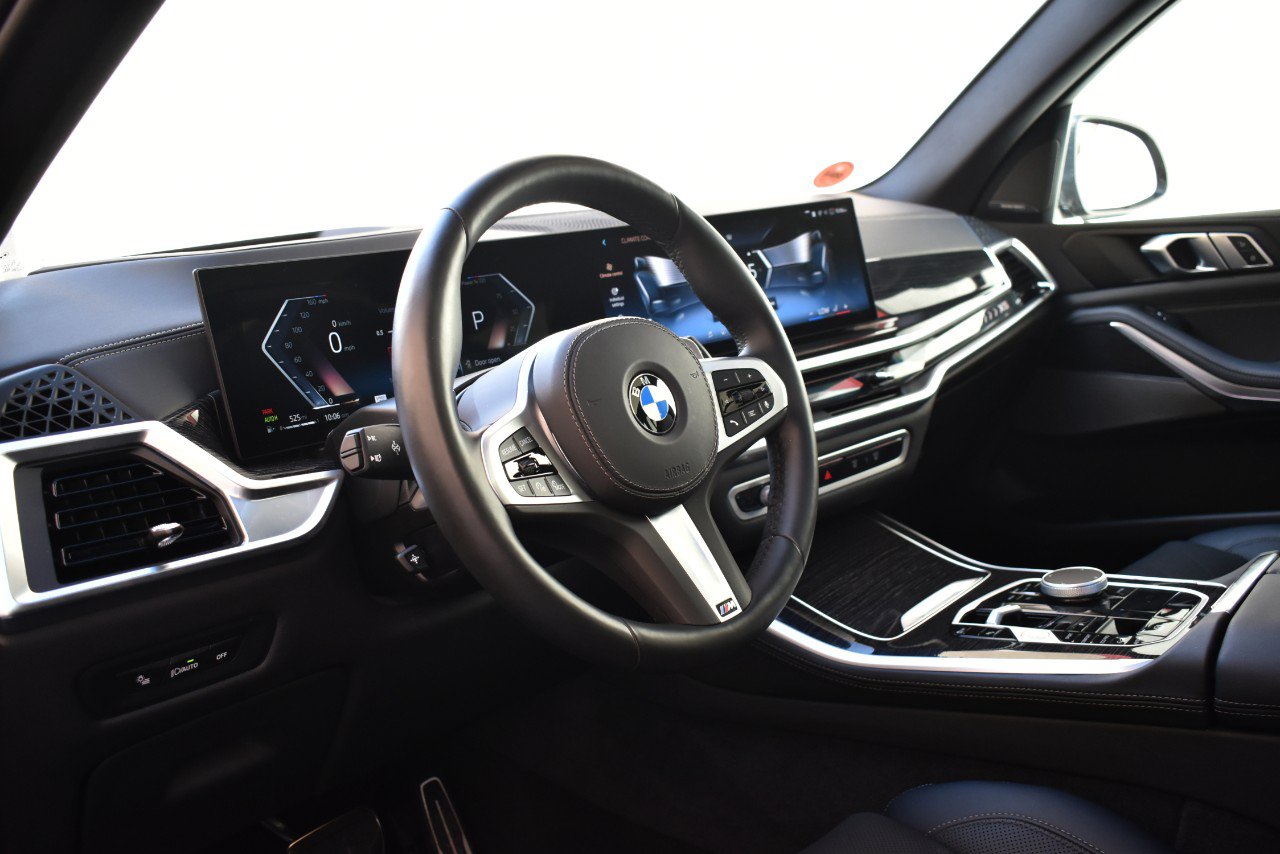 Used 2026 BMW X5 xDrive40i AWD/4WD image 13