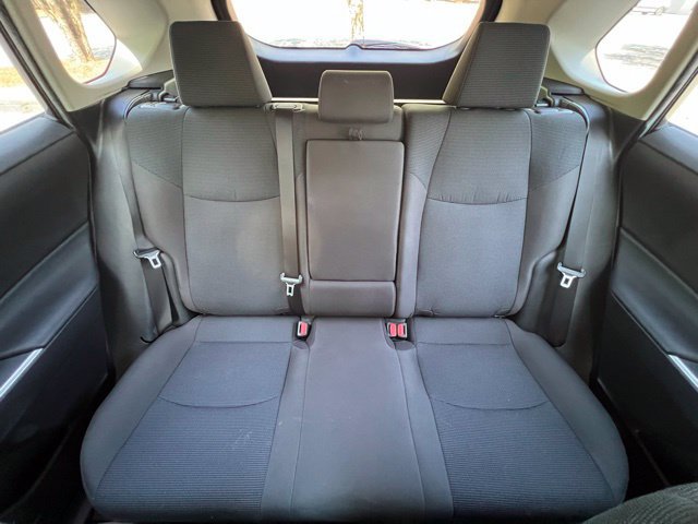 Used 2022 Toyota RAV4 LE FWD image 24
