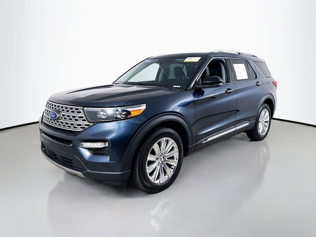 Certified 2022 Ford Explorer Limited w/ Equipment Group 301A image 3
