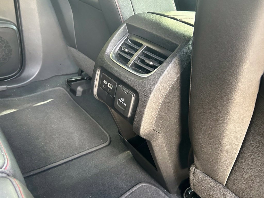 Used 2022 Chevrolet Blazer RS w/ Enhanced Convenience Package FWD image 34