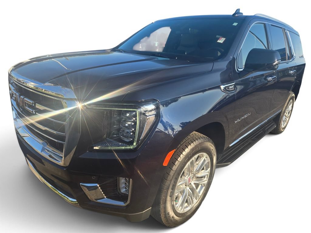 Used 2024 GMC Yukon SLT w/ SLT Luxury Package